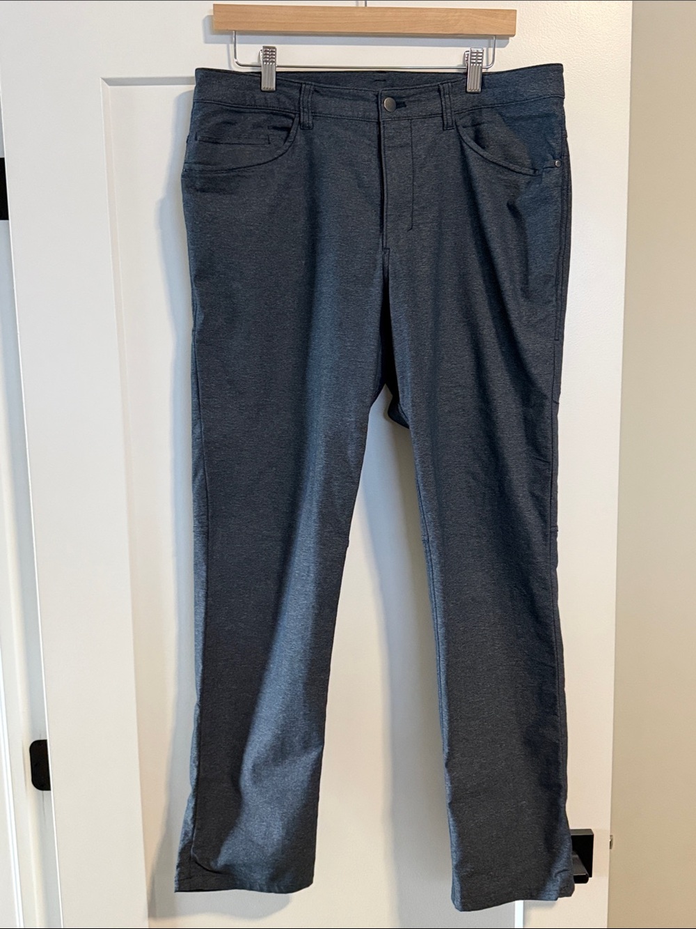 Lululemon ABC pant tech canvas